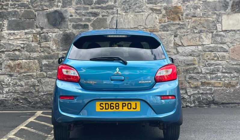 
								Mitsubishi Mirage 2018 (39963km) full									