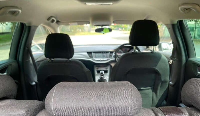 
								Vauxhall Astra 2018 (209 214km) full									