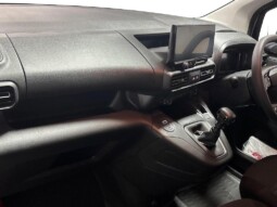 
										Toyota ProAce 2025 (16.09km) full									