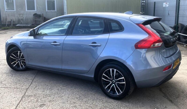 
								Volvo V40 2019 115 872km full									
