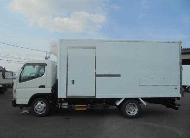 
								Mitsubishi Fuso Canter 2018 (275,011 km) full									