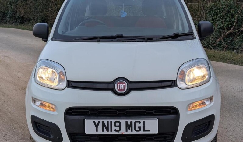 
								Fiat Panda 2019 107312km full									