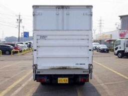 
										Hino Dutro 2018 (410,000 km) full									
