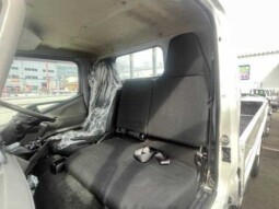 
										Mitsubishi Fuso Canter 2018 (82,248 km) full									