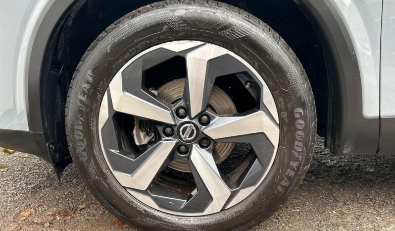 
								Nissan Qashqai 2022 54776KM full									