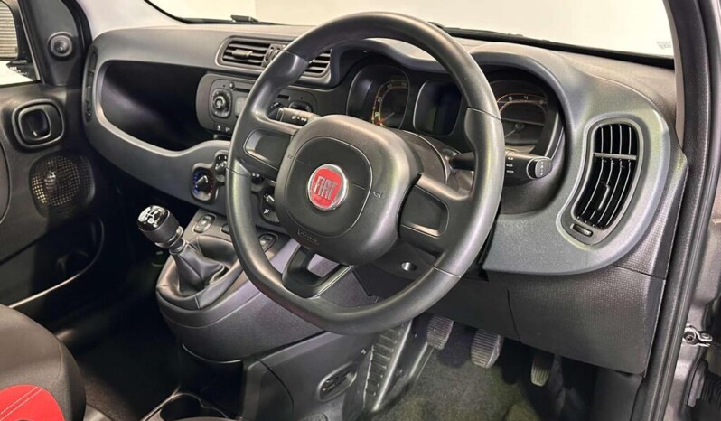 
								Fiat Panda 2018  50 676km full									