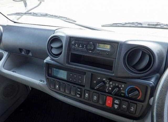 
								Hino Dutro 2018 (410,000 km) full									