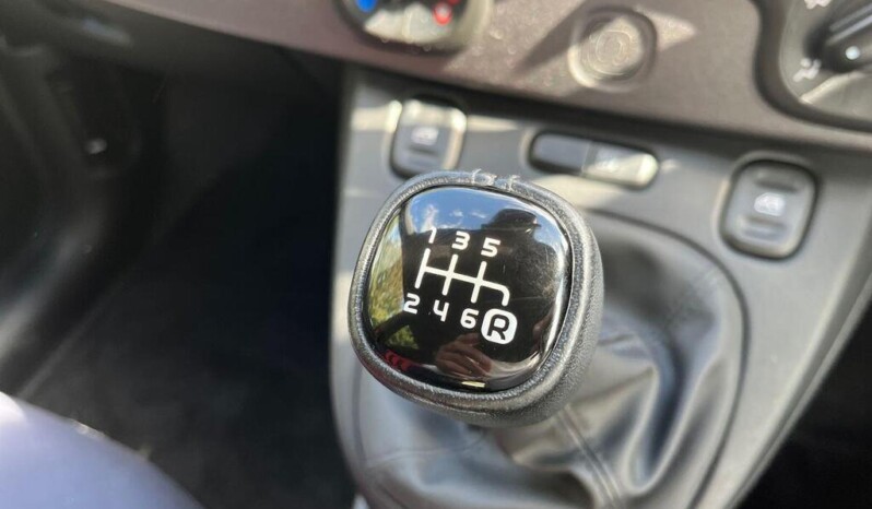 
								Fiat Panda 2021 23046km full									