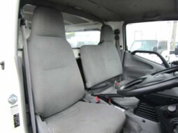 
										Hino Dutro 2019 55,119 km full									