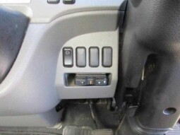 
										Mitsubishi Fuso Canter 2020 177,000 km full									