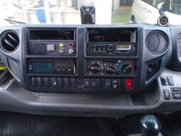
										Hino Dutro 2018 (484,768 km) full									