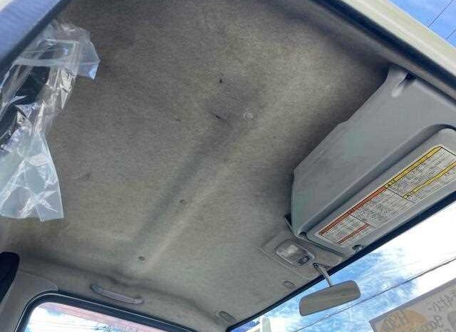 
								Mitsubishi Fuso Canter 2018 (82,248 km) full									
