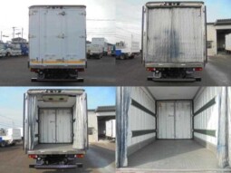 
										Mitsubishi Fuso Canter 2018 (275,011 km) full									