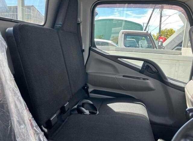 
								Mitsubishi Fuso Canter 2018 (82,248 km) full									