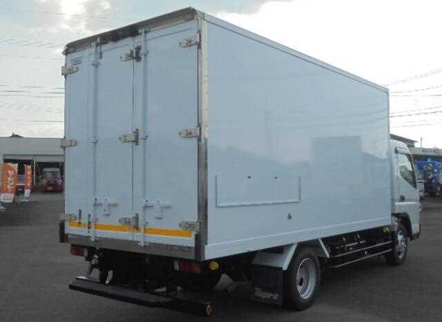 
								Mitsubishi Fuso Canter 2018 (275,011 km) full									