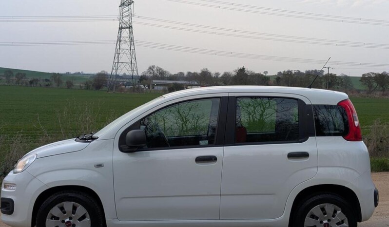 
								Fiat Panda 2019 107312km full									