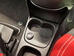 
										Fiat Panda 2018  50 676km full									