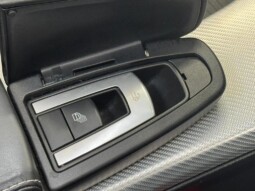 
										Mercedes-Benz SLC  2021 20 000km full									