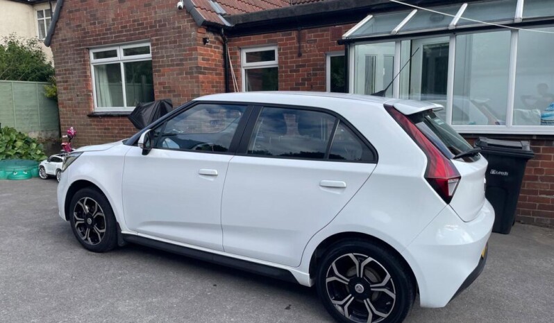 
								MG MG3 2023 25750KM full									