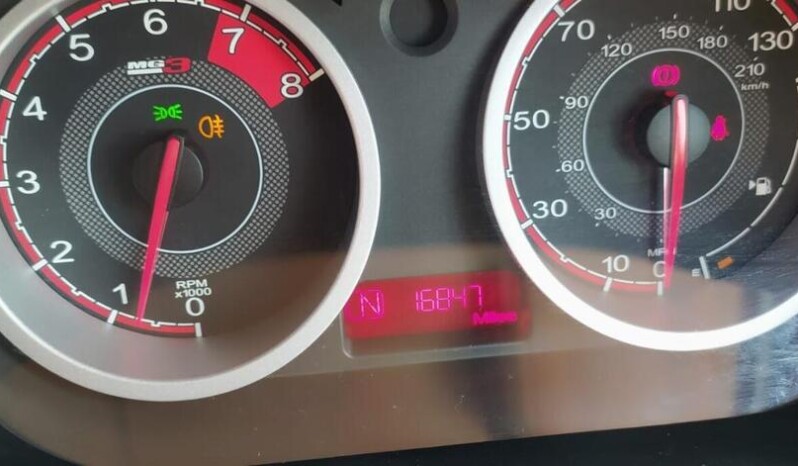 
								MG MG3  2020 27104KM full									