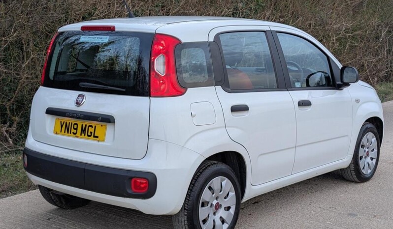 
								Fiat Panda 2019 107312km full									