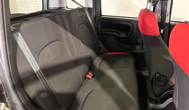 
								Fiat Panda 2018  50 676km full									