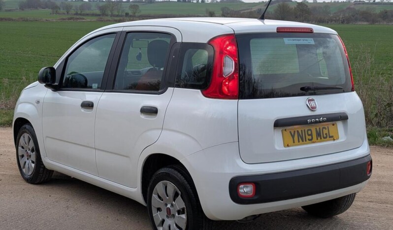 
								Fiat Panda 2019 107312km full									