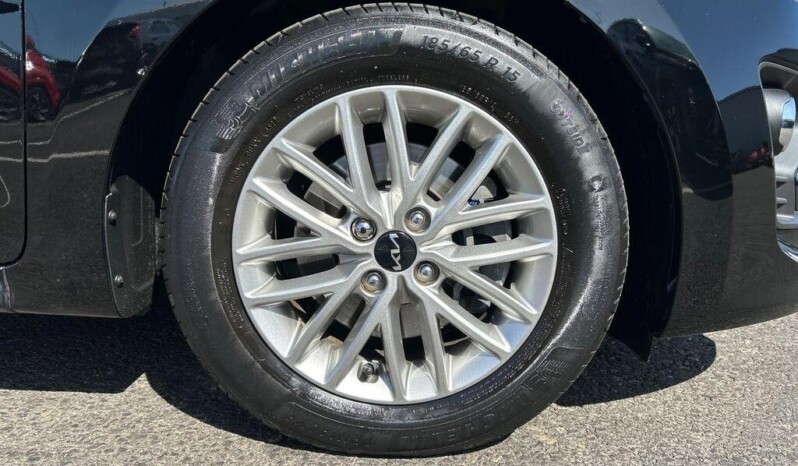
								Kia Rio 2023 10,000 km. full									