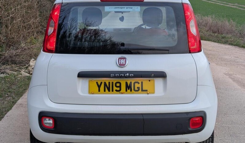 
								Fiat Panda 2019 107312km full									