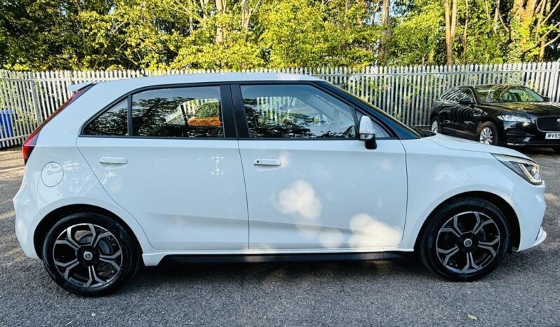 
								MG MG3 2018 74001KM full									