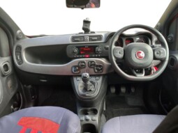 
										Fiat Panda 2021 23046km full									