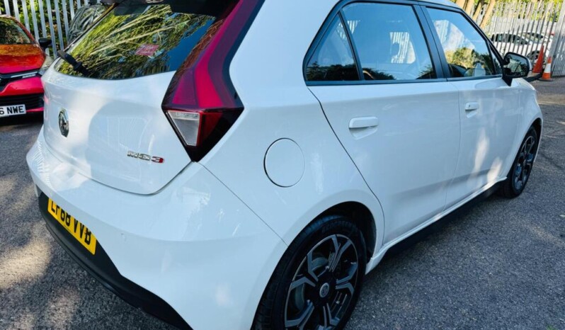 
								MG MG3 2018 74001KM full									