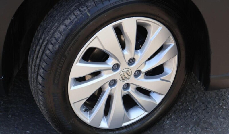 
								Suzuki S-Cross 202(16727KM) full									