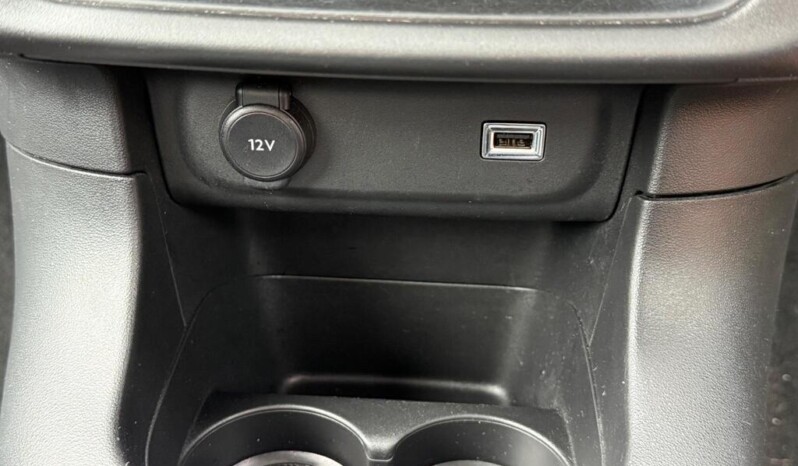 
								Citroën C3  2022  70177km full									