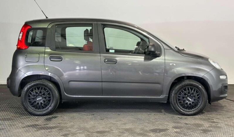 
								Fiat Panda 2018  50 676km full									