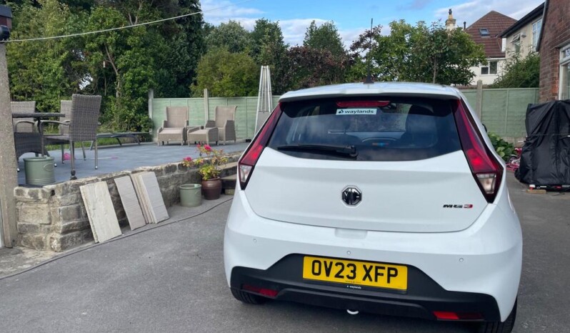 
								MG MG3 2023 25750KM full									