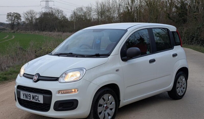 
								Fiat Panda 2019 107312km full									