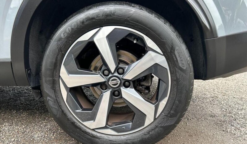 
								Nissan Qashqai 2022 54776KM full									