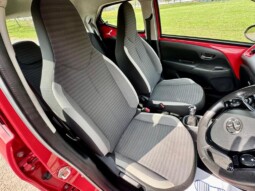 
										Toyota AYGO 2020 70 823km full									