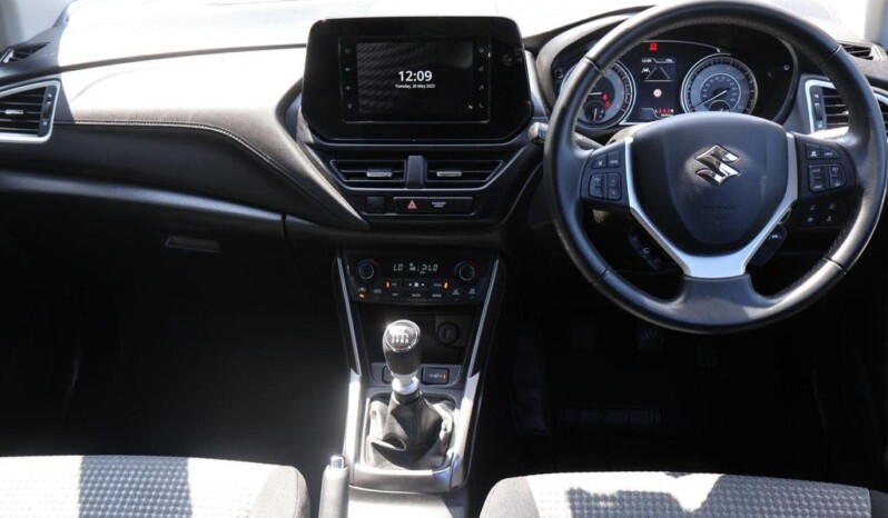 
								Suzuki S-Cross 202(16727KM) full									