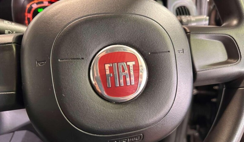 
								Fiat Panda 2018  50 676km full									