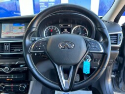 
										Infiniti Q30 2018 64052KM full									