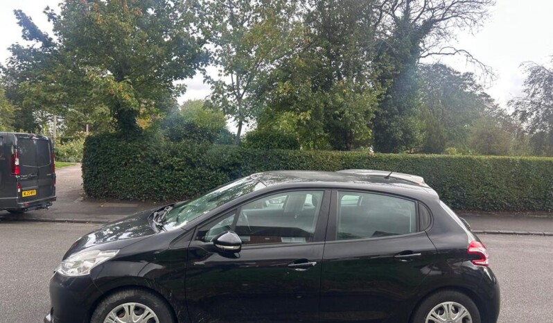 
								Peugeot 208 2019 139 291km full									