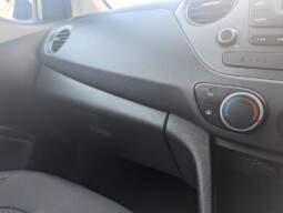 
										Hyundai i10 2018 100,085 km full									