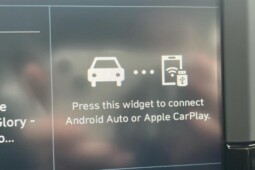 
										Hyundai i10 2022 65,909 km full									