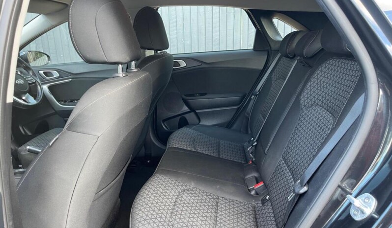 
								Kia Ceed  2020 177,876 km full									