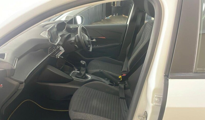 
								Peugeot 208 2024(26,707km full									