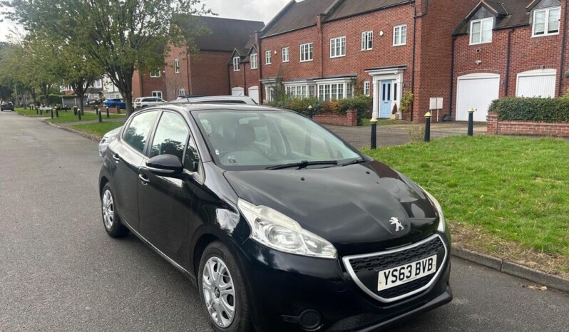 
								Peugeot 208 2019 139 291km full									