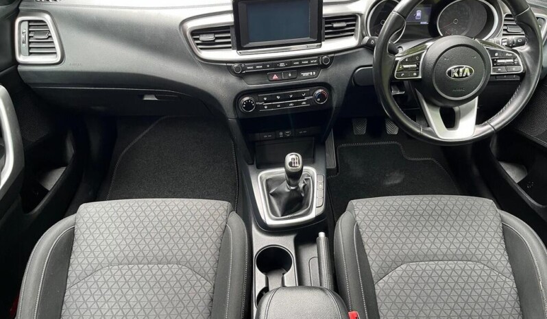 
								Kia Ceed 2018 138,403 km full									