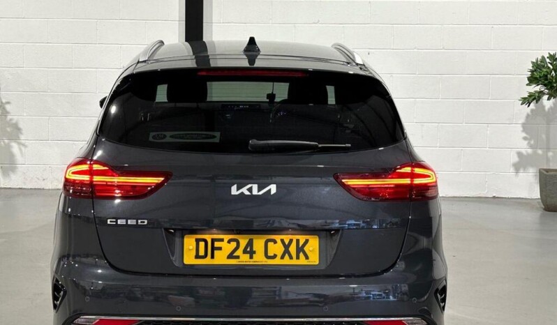 
								Kia Ceed 2024 9,892km full									